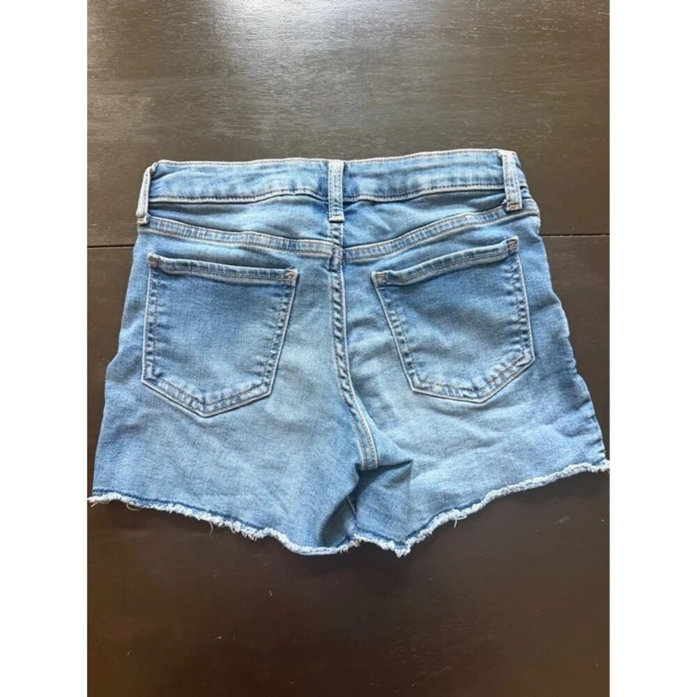 GAP Girls Denim Stretch Midi Shorts - Size 12 - Raw Frayed Hem - Picture 4 of 4